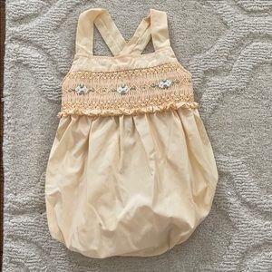 Perfect condition girls smocked bubble